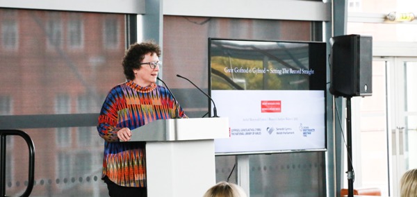 Digwyddiad Archif Menwyod Cymru yn y Senedd, Elin Jones AS Llywydd