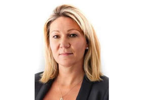 Laura Anne Jones - Profil