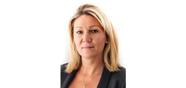 Laura Anne Jones - Profil