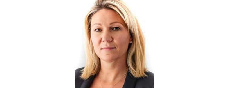 Laura Anne Jones - Profil