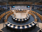 Siambr y Senedd