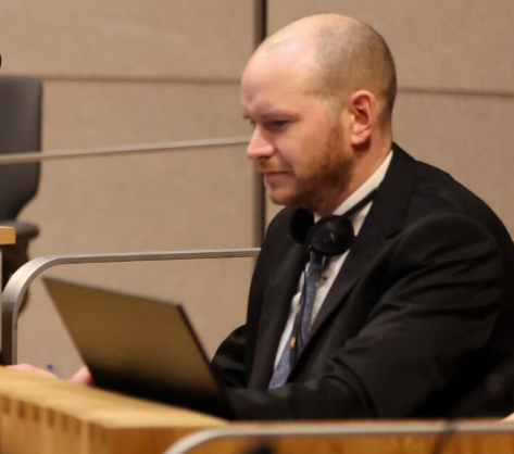 Aled ap Neill, Clerc y Cyfarfod Llawn